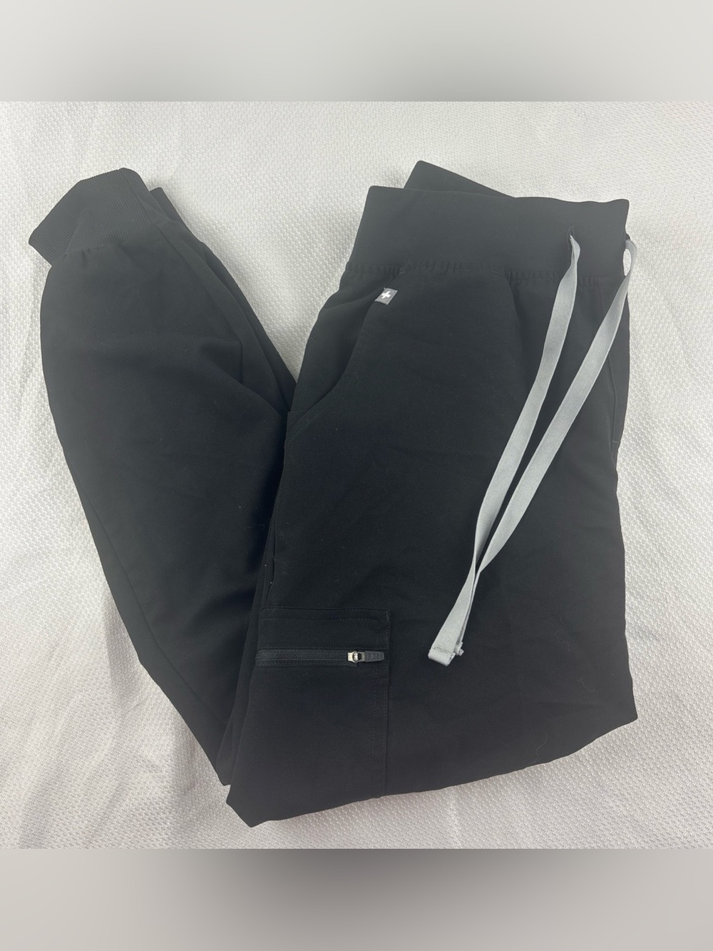 FIGS Zamora Jogger Scrub Pants Womens Small Black Nurse Technical 5 Pockets